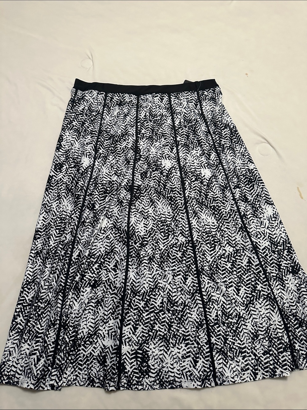 Robert Louis Black and White Pleated Midi Skirt